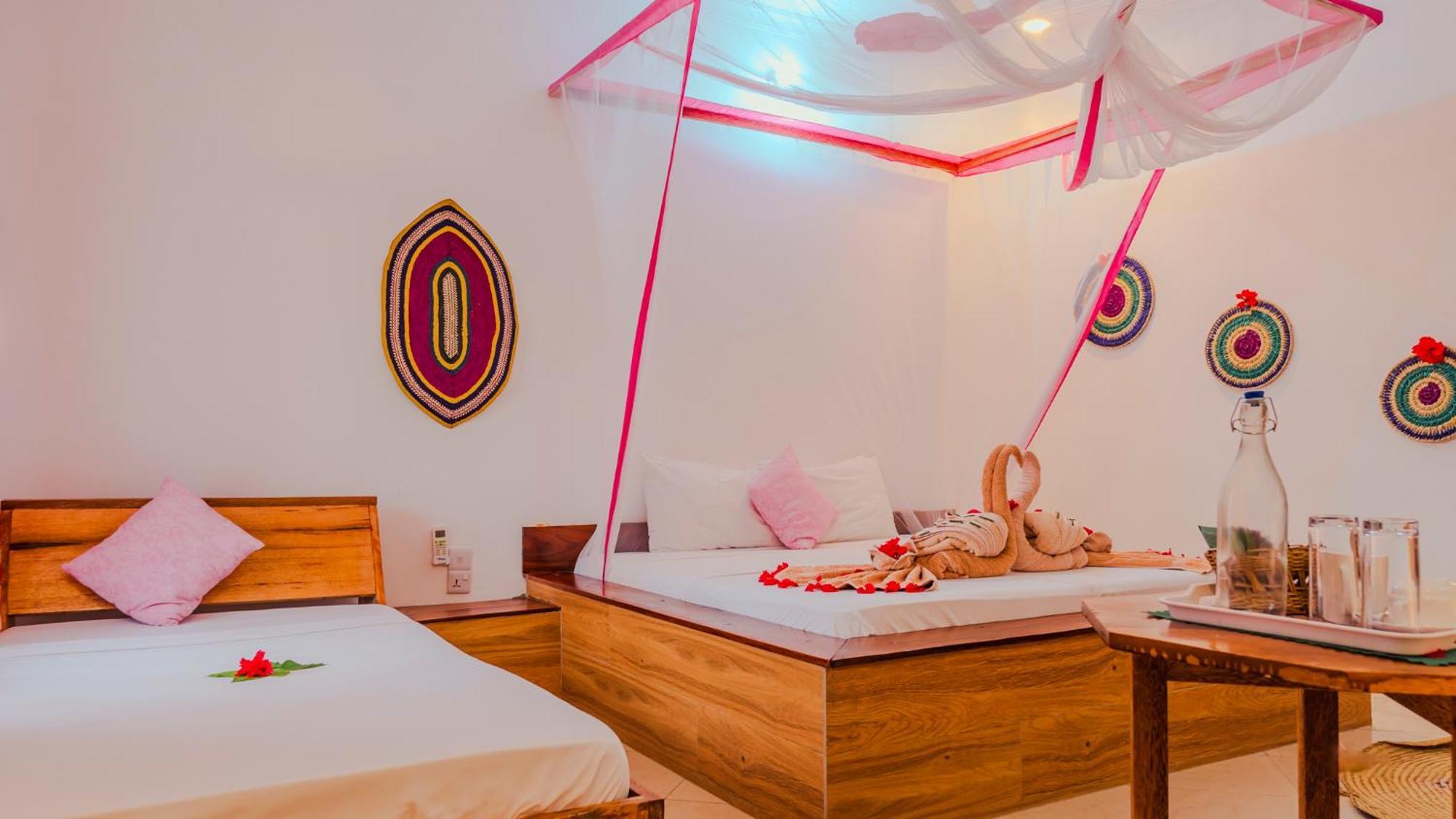 Tiande Boutique Hotel ปวานี มาชังกานี ภายนอก รูปภาพ